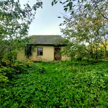 Гвардійська, 11