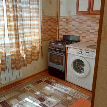 Сдам 1 КВ с мебелью