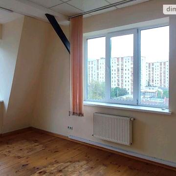Довгострокова оренда 5к Квартира Уманська вулиця