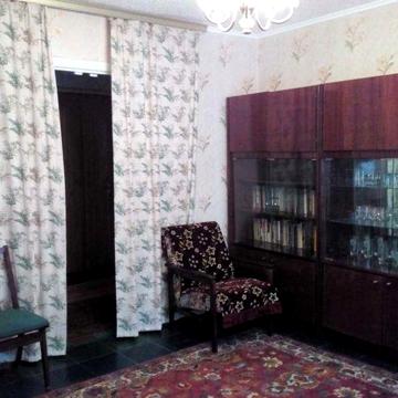 Продам свою 2-хкомн. квартиру на Левобережном-3