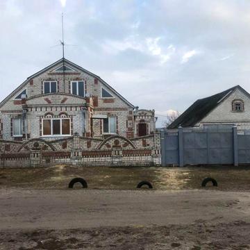 Продам хороший жилой Дом пгт Безлюдовка