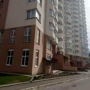 Вячеслава Чорновола вул. (Войкова), 15а