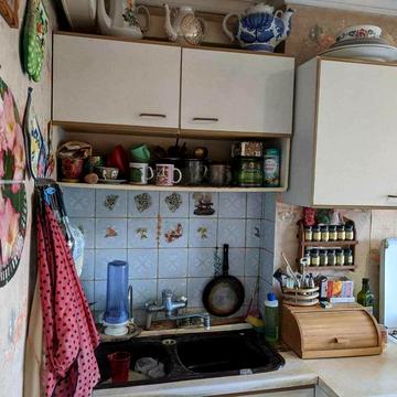 Героїв просп., 9