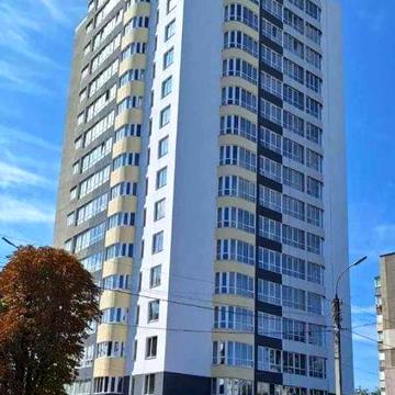 Велика однокімнатна квартира  в новобудові- центр міста. ЖК Надія