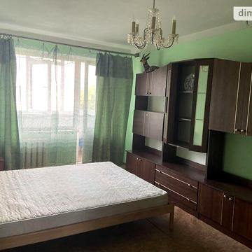 Довгострокова оренда 2к Квартира вул. Сагайдачного Гетьмана