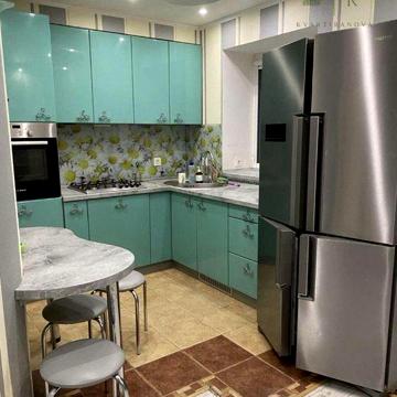 Продам 3к квартиру с евроремонтом ул. Есенина, 15