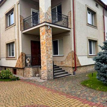 Оренда для великої родини м.Винники