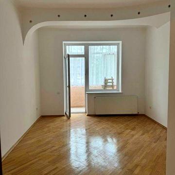 Продаж 2к.квартири в центрі по вулиці Заклинських