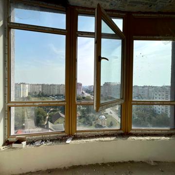 Європейська вул., 3
