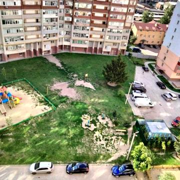 від Власника 2к 81кв.м пр.Свободи 8хв. до Мануфактури, а/о меблі посуд