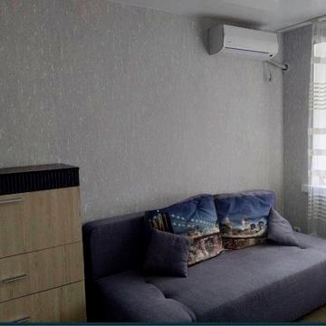 Квартира на месяц !!  Днепр Проспект гагарина 76