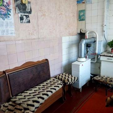 Продам добротний будинок на дві сімї