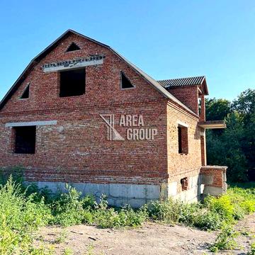 Продається будинок під дачу в гарному та тихому районі.