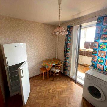 Продам 1 к. квартиру ул.Астрономическая, поселок Жуковского, 2 балкона