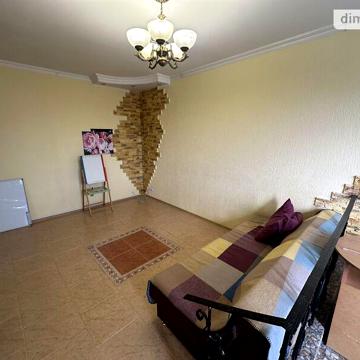 Продаж 3к Квартира Катерининська вулиця