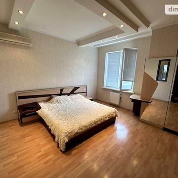 Продаж 3к Квартира Катерининська вулиця
