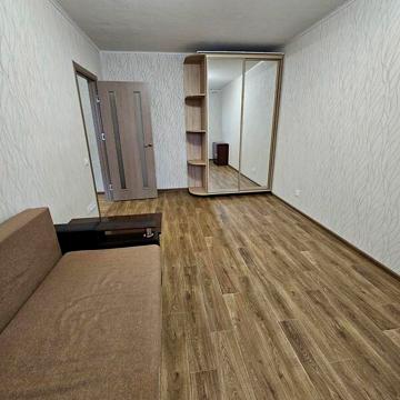Довгострокова оренда 1к Квартира Гвардійців-Широнінців вулиця