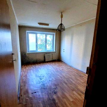 Продаж  БЕЗ% 3к квартири 64 кв. м на вул. Якуба Колоса 6