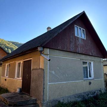 Продається Будинок в м Вижниця за земельна ділянка 6.5 сотих землі