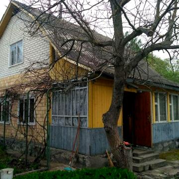 Продам дачний будинок