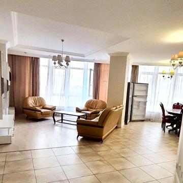 Продаж 3к Квартира Французький бульвар