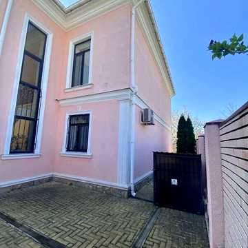 Продаж 4к Дім Академіка Заболотного вулиця
