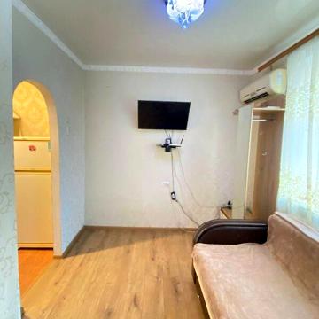 Продаж 1к Квартира 1 Травня вулиця