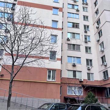 Продаж 2к Квартира Старицького вулиця