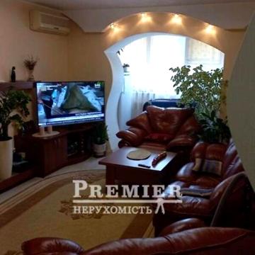 Продаж 3к Квартира вул. Академіка Корольова
