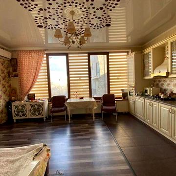 Продаж 2к Квартира Радісна вулиця