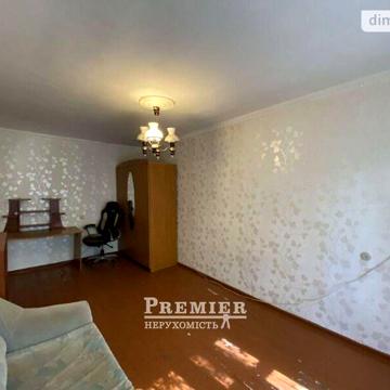 Продаж 1к Квартира Космонавтів вулиця