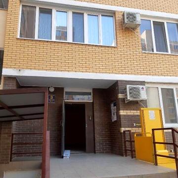 Продаж 2к Квартира 1 Травня вулиця