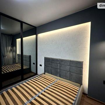 Продаж 3к Квартира Перлинна вулиця