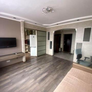 Продаж 2к Квартира Середня вулиця ЖК Люксембург