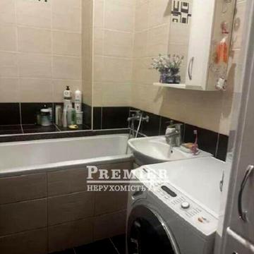 Продаж 2к Квартира Михайла Грушевського вулиця