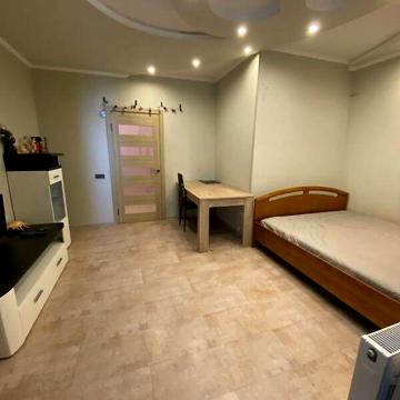 Продаж 1к Квартира Центральна вулиця