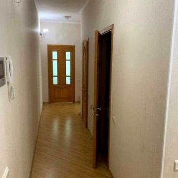 Продажа 3к квартира Паркова вулиця