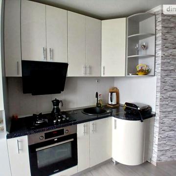 Продаж 1к Квартира Шкільна вулиця