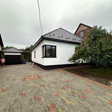 Продаж будиночка