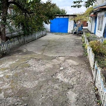 Продаж 3к Дім Українська вулиця