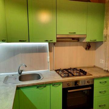 Продам 2 комнатную квартиру на Косиора , Петра Калнышевского 37