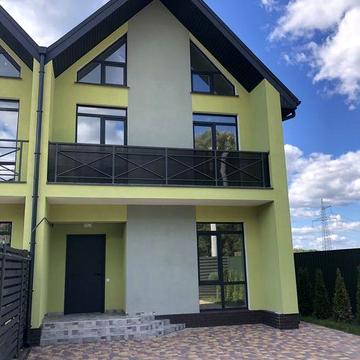 Стоянка продам Таун- хаус під оздоблення