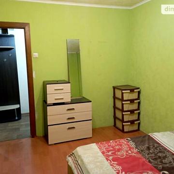 Продаж 3к Квартира Слави бульвар