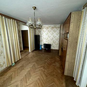 Продам 2 кім квартира М.Лагунової 7