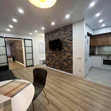 Аренда 2х ком кв, на 95 квартале ( пр Гагарина )