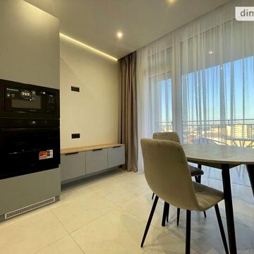 Продажа 1к квартира Коновальця Євгена вулиця ЖК Main House