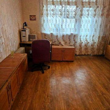 Продам 2 к. кв. в центре