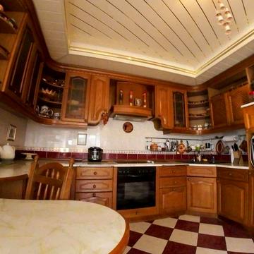 .
Продаж 4 кім. Івасюка Володимира просп. (Г.Сталінграду,) 18А
