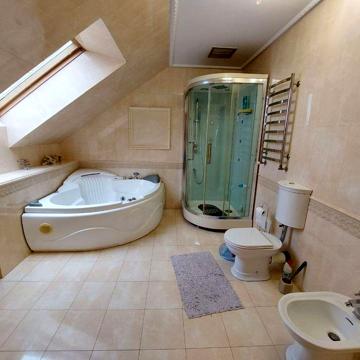 Продажа квартиры с ремонтом,  Оазис, Слобожанское