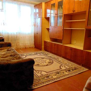 Здам 1 кімнатну квартиру на Мендєлєєва